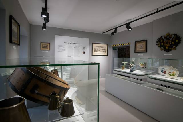 W cieniu fabrycznych kominów